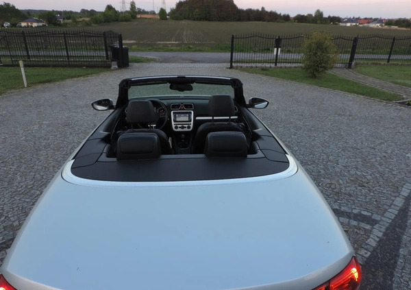 Volkswagen Eos cena 43777 przebieg: 97665, rok produkcji 2015 z Płońsk małe 781